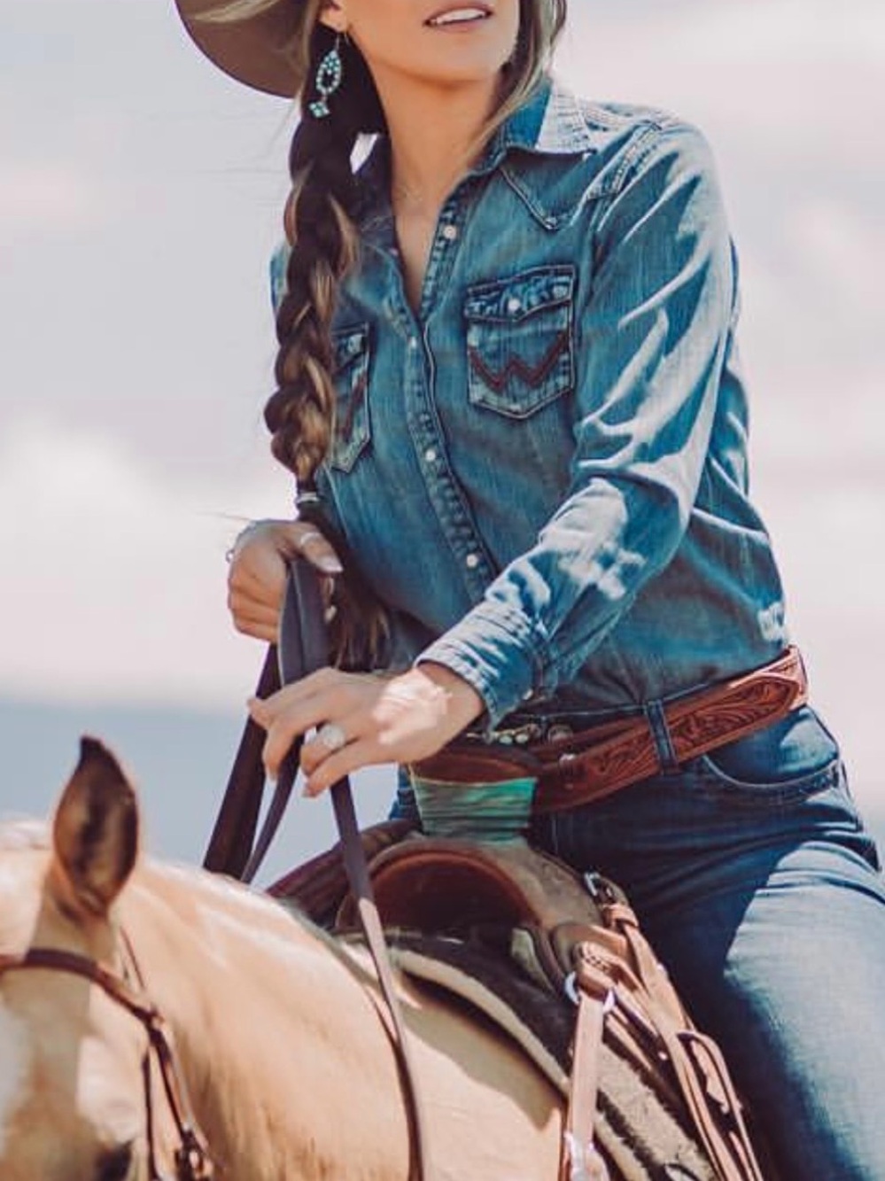 Wrangler Distressed Denim Shirt XS